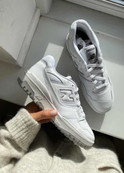 BB550PB1><noscript><img width=