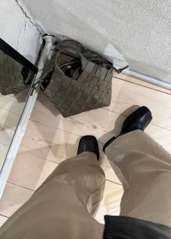 Edona></noscript>Pavement Sale