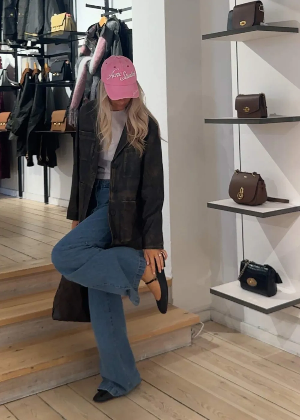 Elga>Pavement Discount