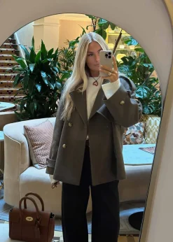 EsmundMD jacket></noscript>Modström Clearance