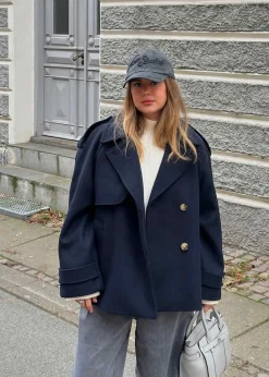 EsmundMD jacket></noscript>Modström Clearance