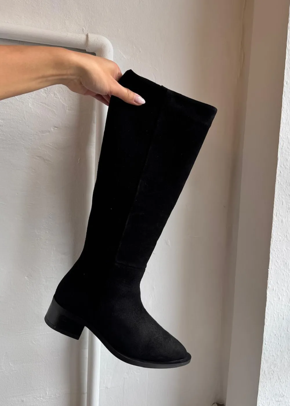 Finka>Pavement Discount