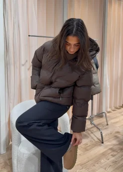 Fox C Puffer Jacket></noscript>Neo Noir Online