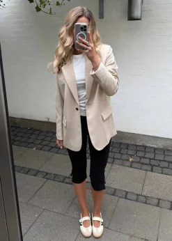 Gale blazer>Modström Hot