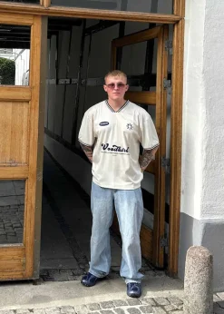 GEL-NIMBUS 10.1><noscript><img width=