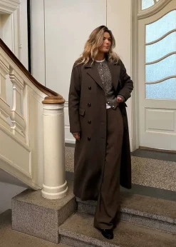 JuniperMD coat><noscript><img width=