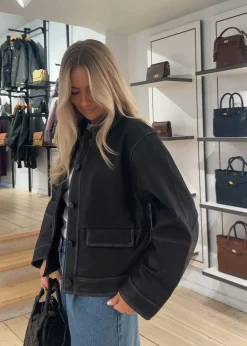 MatildaMD jacket><noscript><img width=