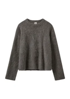 Roma Boyfriend Sweater>The Garment Discount