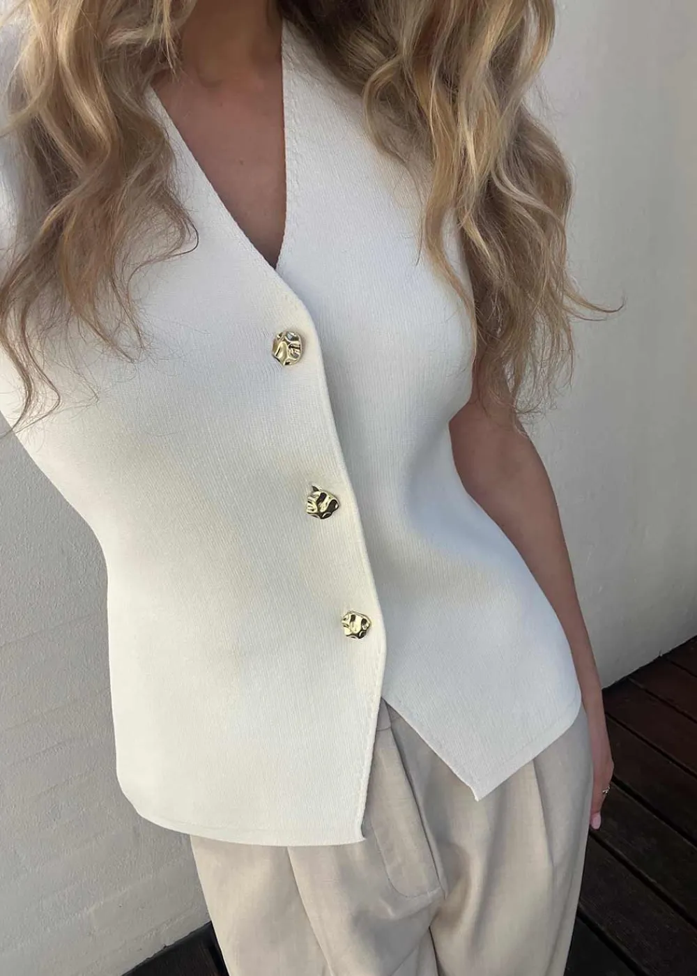 Sway Smooth Knit Waistcoat>Neo Noir Hot