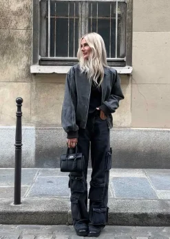 TiggyMD jacket><noscript><img width=