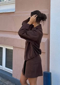 Truthmd skirt><noscript><img width=