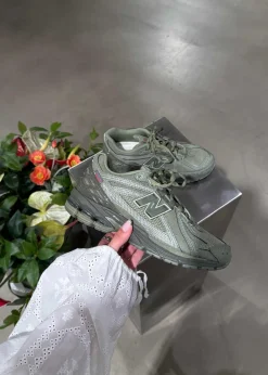 U1906ROG></noscript>New Balance New