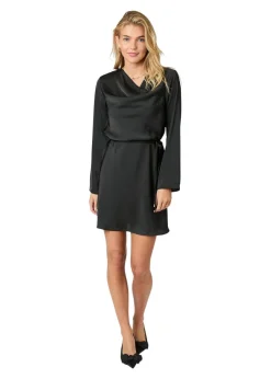 Vega Soft Satin Dress></noscript>Neo Noir Hot