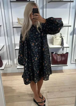 2067 Flat Textured Poly>Stine Goya Online