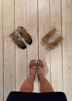 A8171><noscript><img width=