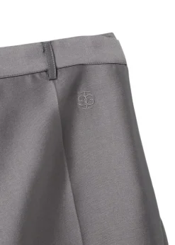 Ambra Shorts>The Garment Outlet