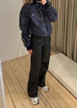 BAM WIDE FIT JEANS><noscript><img width=