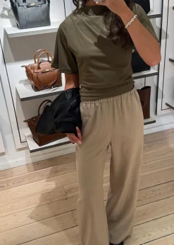 CABELLO><noscript><img width=