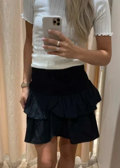 Carin R Skirt><noscript><img width=