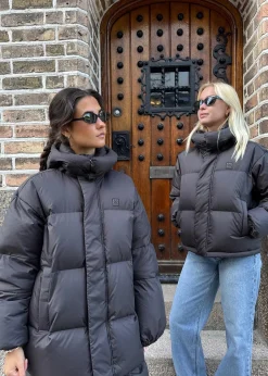 Dyngja Down Coat><noscript><img width=