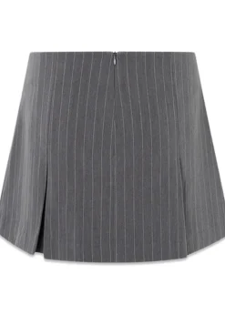 EmiliaMD bow skirt><noscript><img width=