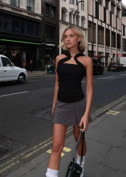 EmiliaMD bow skirt><noscript><img width=