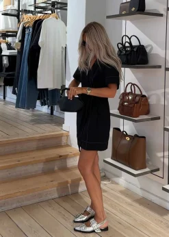 Feminine Buckle Ballerina Metallic><noscript><img width=