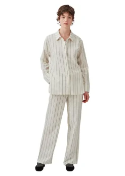 FiaMD pants><noscript><img width=