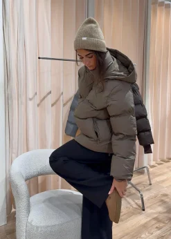 Fox C Puffer Jacket><noscript><img width=