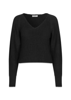 GalenMD short v-neck></noscript>Modström Hot