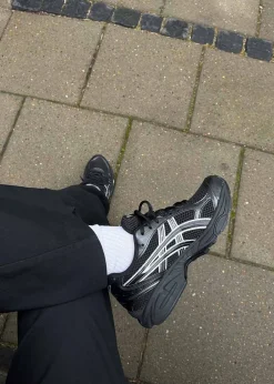 GEL-KAYANO 14><noscript><img width=