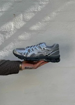GEL-KAYANO 20><noscript><img width=