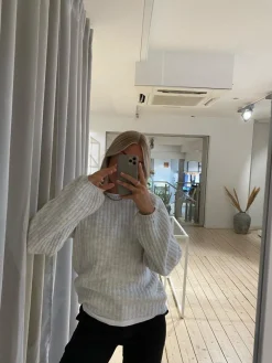 Goldie o-neck><noscript><img width=