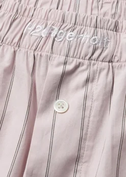 Holiday Pants><noscript><img width=