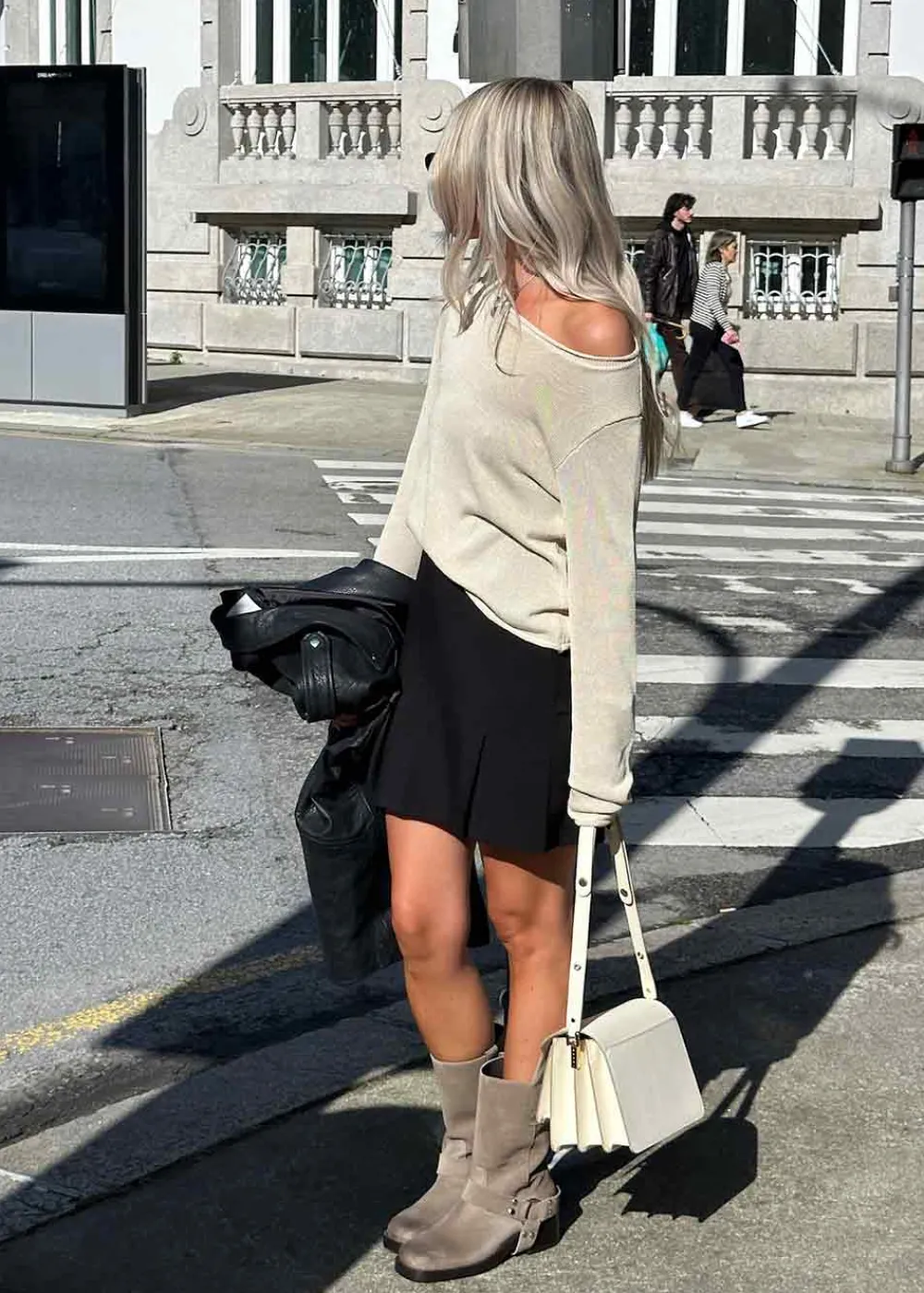 IvonneMD o-neck>Modström Best