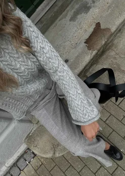 KurtisMD o-neck><noscript><img width=