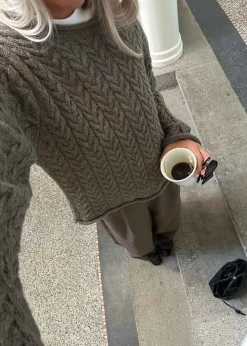 KurtisMD o-neck><noscript><img width=