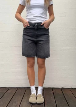 Maggie Eclipse Shorts><noscript><img width=