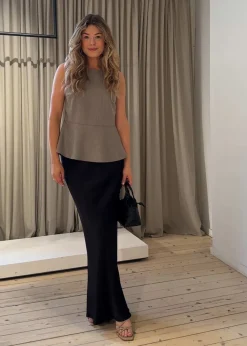 MalkiMD skirt><noscript><img width=