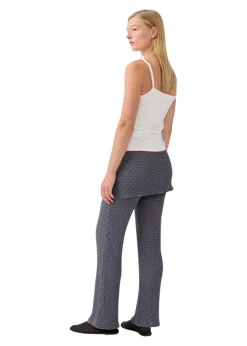 MynteMD pants><noscript><img width=