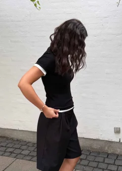 Nika Bermuda Shorts><noscript><img width=