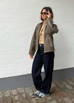 Nimamd jacket><noscript><img width=