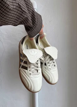 SAMBA LT><noscript><img width=