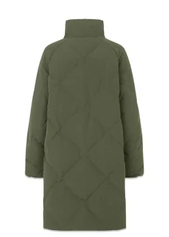 ScarlettMD jacket><noscript><img width=