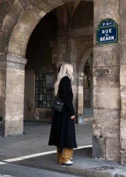 ShayMD coat><noscript><img width=