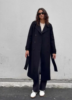 ShayMD coat><noscript><img width=