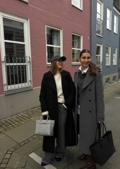 ShayMD coat></noscript>Modström Online