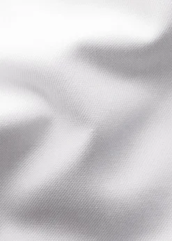 Slim Fit Signature Twill Cut Away><noscript><img width=