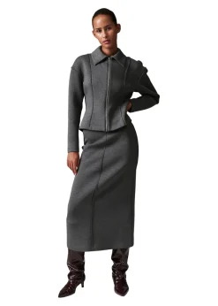 Suzie><noscript><img width=