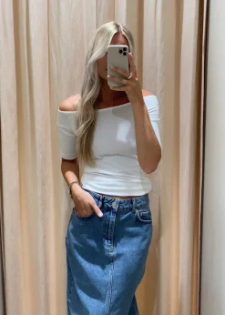 Tansy top><noscript><img width=